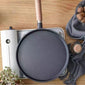 Cast iron skillet