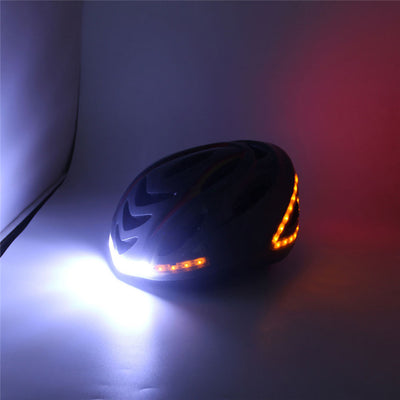 Smart steering helmet